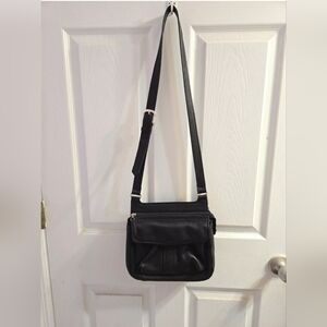 Vintage FOSSIL Black Pebbled Leather Crossbody Purse